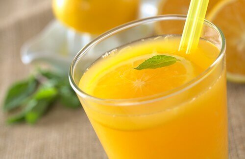 Польза от употребления апельсинового сока